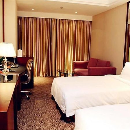 Lijing Grand Hotel City Center Liuzhou Zewnętrze zdjęcie