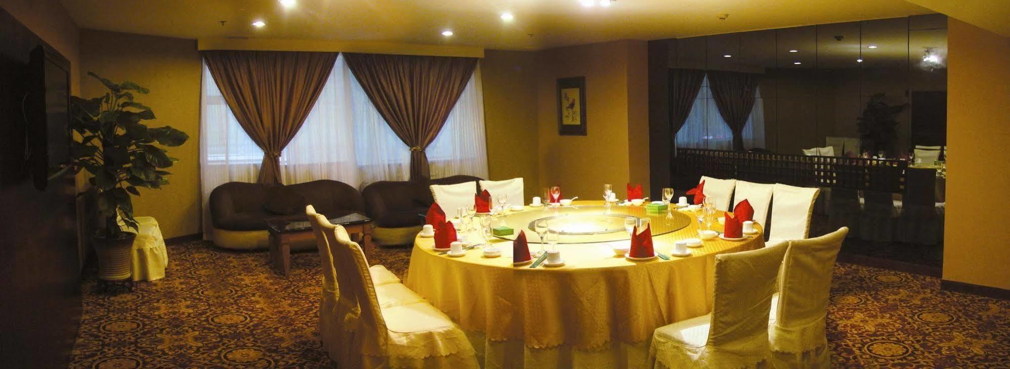 Lijing Grand Hotel City Center Liuzhou Zewnętrze zdjęcie